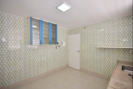 Casa à venda com 170m², 3 quartos e 2 vagasCozinha