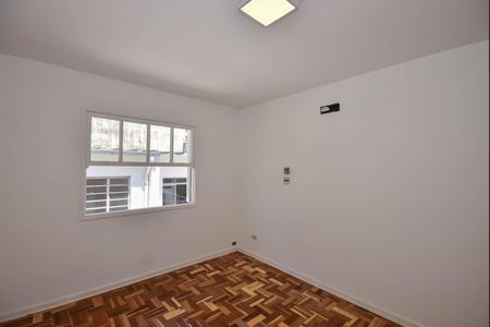 Casa à venda com 170m², 3 quartos e 2 vagasQuarto 3
