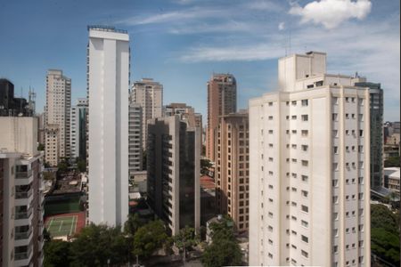 Apartamento à venda com 120m², 2 quartos e 2 vagasVista da Suíte 1