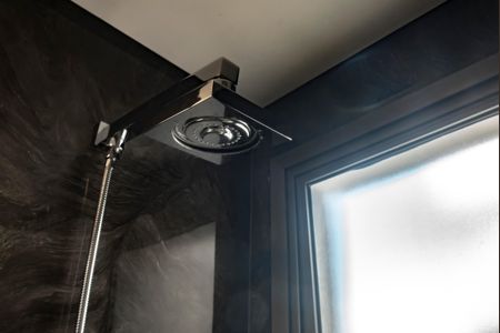 Apartamento à venda com 120m², 2 quartos e 2 vagasBanheiro da Suíte 1