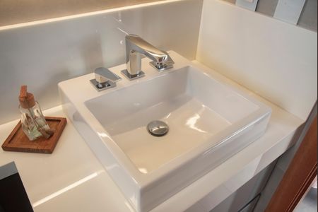 Apartamento à venda com 120m², 2 quartos e 2 vagasBanheiro da Suíte 2