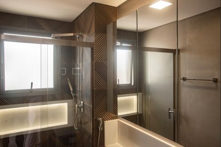 Apartamento à venda com 120m², 2 quartos e 2 vagasBanheiro da Suíte 2