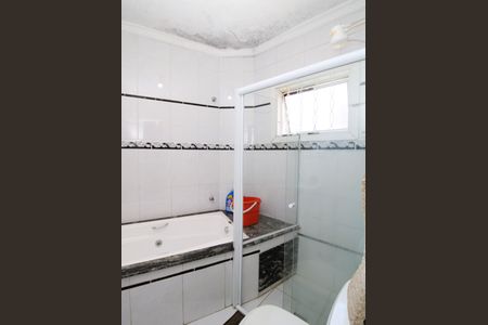 Casa para alugar com 100m², 2 quartos e sem vagaBanheiro da Suíte