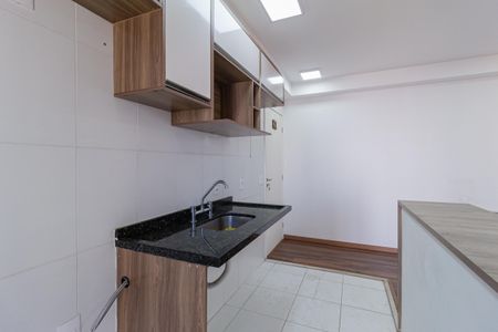 Apartamento à venda com 75m², 2 quartos e 2 vagas Apartamento à venda com 75m², 2 quartos e 2 vagasCozinha e área de serviço