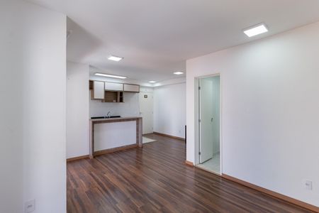 Apartamento à venda com 75m², 2 quartos e 2 vagas Apartamento à venda com 75m², 2 quartos e 2 vagasSala