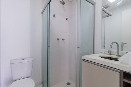 Apartamento à venda com 75m², 2 quartos e 2 vagas Apartamento à venda com 75m², 2 quartos e 2 vagasBanheiro