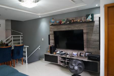 Casa de condomínio à venda com 217m², 3 quartos e 2 vagasSala