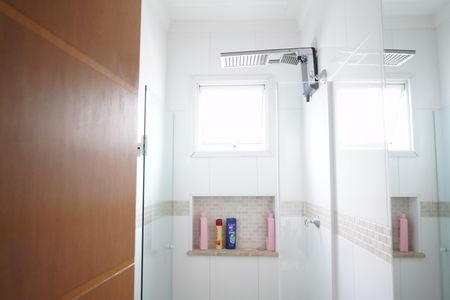 Casa de condomínio à venda com 217m², 3 quartos e 2 vagasBanheiro