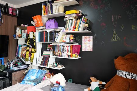 Casa de condomínio à venda com 217m², 3 quartos e 2 vagasQuarto 3