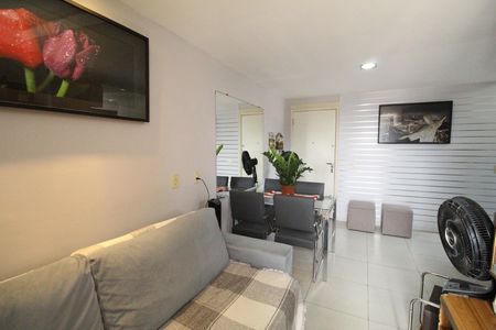Apartamento à venda com 51m², 2 quartos e 1 vagaSala