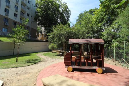 Apartamento à venda com 51m², 2 quartos e 1 vagaÁrea comum - Bosque