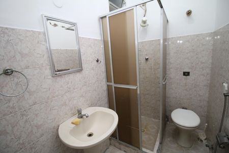 Apartamento à venda com 64m², 2 quartos e sem vagaBanheiro