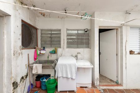 Casa à venda com 130m², 3 quartos e 2 vagasÁrea de Serviço