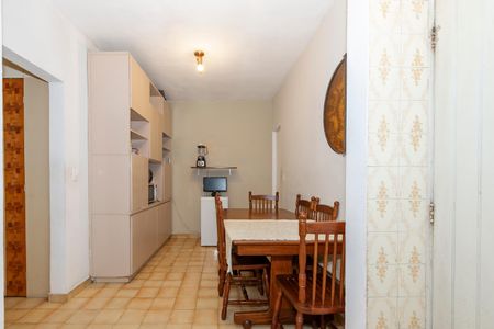 Casa à venda com 130m², 3 quartos e 2 vagasCozinha