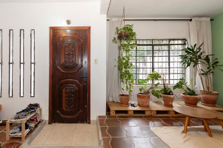 Casa à venda com 130m², 3 quartos e 2 vagasSala