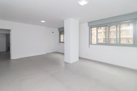Sala de apartamento para alugar com 3 quartos, 150m² em Centro Histórico, Porto Alegre