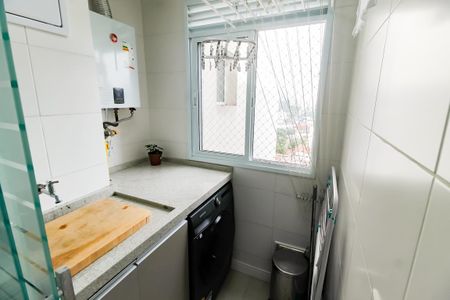 Apartamento para alugar com 56m², 2 quartos e 1 vagaÁrea de Serviço