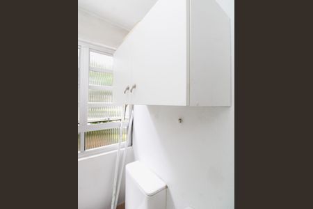 Apartamento para alugar com 60m², 2 quartos e sem vagaBanheiro de serviço