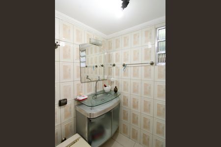 Apartamento para alugar com 60m², 2 quartos e sem vagaBanheiro