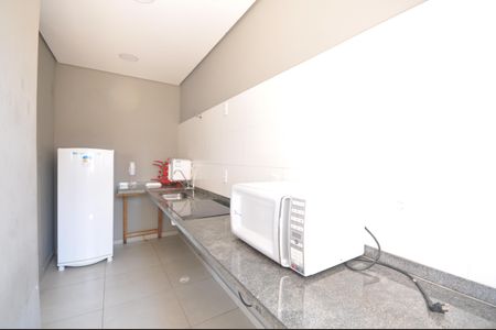 Apartamento para alugar com 42m², 2 quartos e 1 vagaÁrea comum - Salão de festas