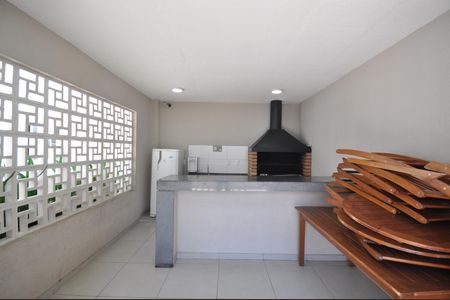 Apartamento para alugar com 42m², 2 quartos e 1 vagaÁrea comum - Churrasqueira