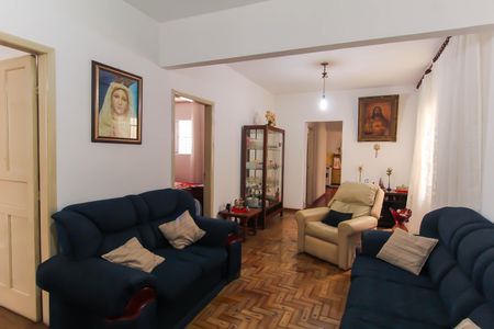 Casa à venda com 240m², 3 quartos e 3 vagasSala