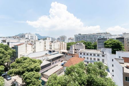Apartamento para alugar com 83m², 2 quartos e 2 vagasVista