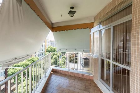 Apartamento para alugar com 83m², 2 quartos e 2 vagasVaranda da Sala