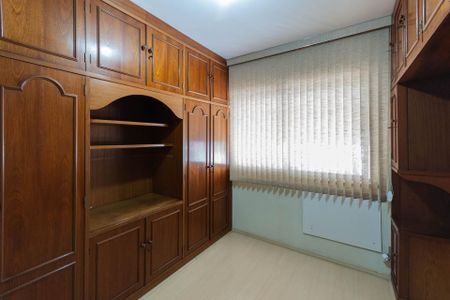 Apartamento para alugar com 83m², 2 quartos e 2 vagasQuarto