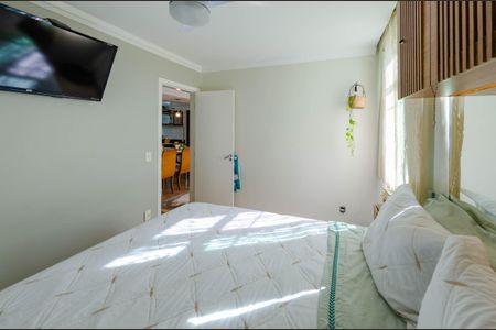 Apartamento à venda com 62m², 2 quartos e 1 vaga Apartamento à venda com 62m², 2 quartos e 1 vagaQuarto 2