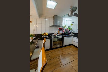 Apartamento à venda com 62m², 2 quartos e 1 vaga Apartamento à venda com 62m², 2 quartos e 1 vagaCozinha