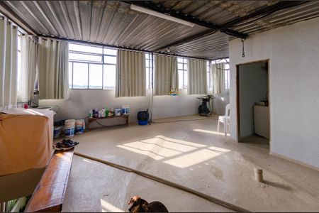 Apartamento à venda com 62m², 2 quartos e 1 vaga Apartamento à venda com 62m², 2 quartos e 1 vagaÁrea de serviço