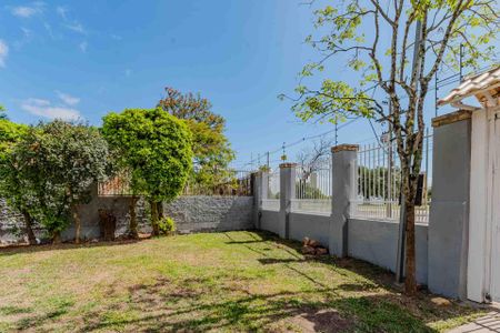 Casa à venda com 160m², 3 quartos e 5 vagas Casa à venda com 160m², 3 quartos e 5 vagasÁrea externa