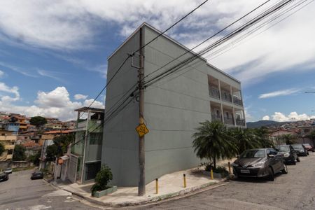 Apartamento para alugar com 50m², 2 quartos e 1 vaga Apartamento para alugar com 50m², 2 quartos e 1 vagaFachada