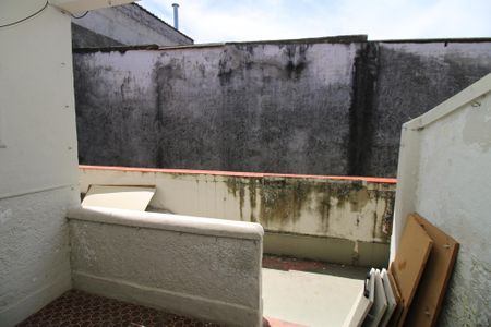 Apartamento para alugar com 90m², 2 quartos e sem vagaVaranda