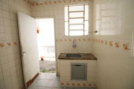 Apartamento para alugar com 90m², 2 quartos e sem vagaCozinha