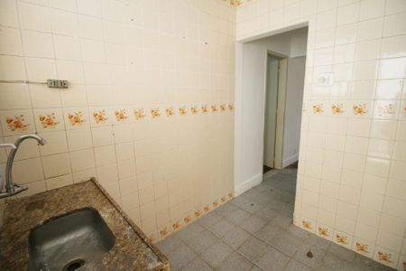 Apartamento para alugar com 90m², 2 quartos e sem vagaCozinha