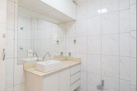 Apartamento à venda com 54m², 1 quarto e sem vagaBanheiro da Suíte