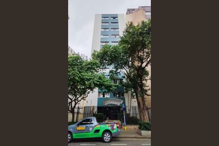 Apartamento à venda com 54m², 1 quarto e sem vagaFachada