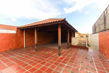 Casa para alugar com 208m², 3 quartos e 3 vagas Casa para alugar com 208m², 3 quartos e 3 vagasCobertura