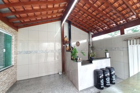 Casa à venda com 242m², 3 quartos e 3 vagasÁrea comum - Churrasqueira
