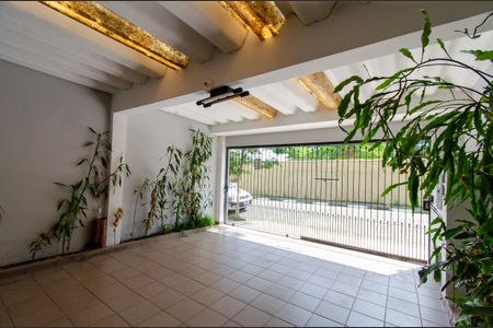 Casa à venda com 80m², 3 quartos e 2 vagasGaragem