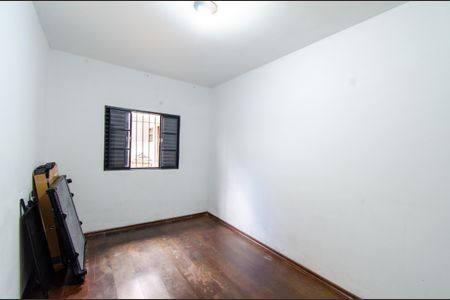 Casa à venda com 80m², 3 quartos e 2 vagasSuíte