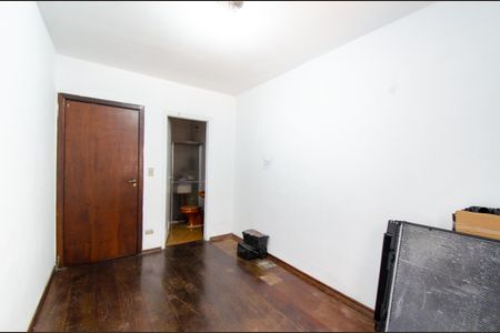 Casa à venda com 80m², 3 quartos e 2 vagasSuíte