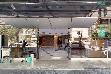 Studio à venda com 76m², 1 quarto e 1 vagaEntrada