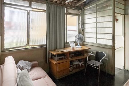 Casa para alugar com 384m², 3 quartos e 2 vagas Casa para alugar com 384m², 3 quartos e 2 vagasVaranda