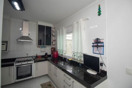 Casa à venda com 90m², 2 quartos e 2 vagasCozinha