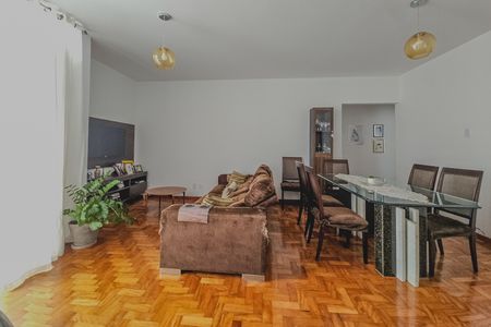 Apartamento para alugar com 150m², 3 quartos e 1 vagaSala