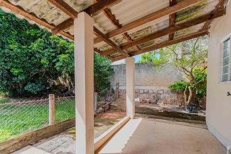 Casa para alugar com 70m², 2 quartos e 1 vagaÁrea externa