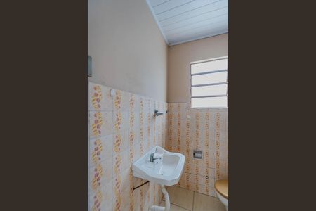 Casa para alugar com 70m², 2 quartos e 1 vagaBanheiro